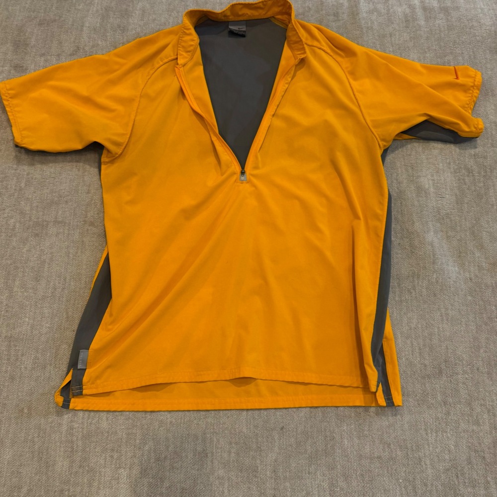 Nike Dri Fit Mens Athletic Running Cycling Shirt Size M Orange Gray Short Sleeve - Picture 7 of 8